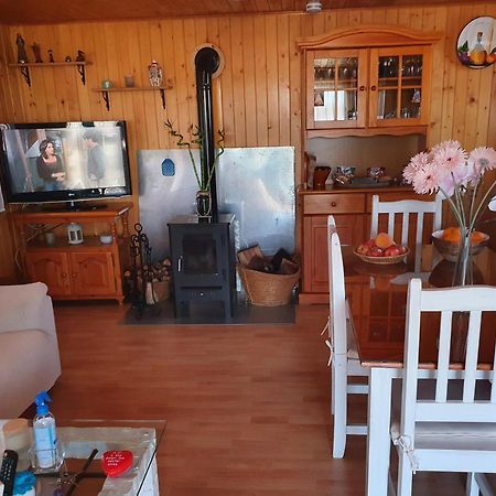 Cabana De Madera Especial Y Acogedora Cardenete 外观 照片