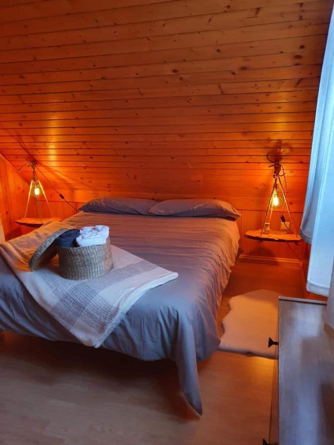 Cabana De Madera Especial Y Acogedora Cardenete 外观 照片